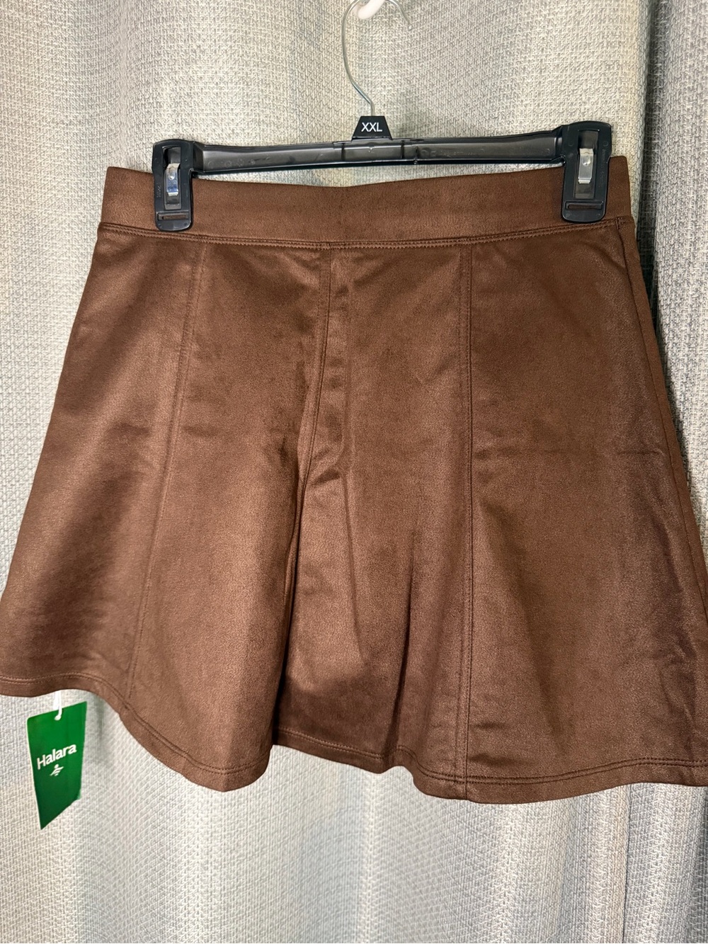 SET NWT Halara Brown Button-Front Mini Skirt and NWOT Love Tree Tank Top - Picture 6 of 13